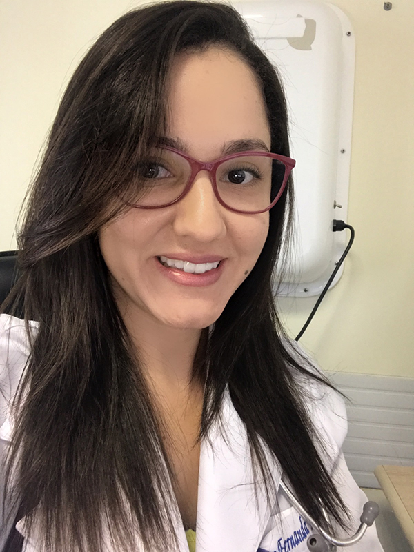 Dra. Fernanda Bento - Centro Médico Jardins - Cardiologista em Vitória - ES